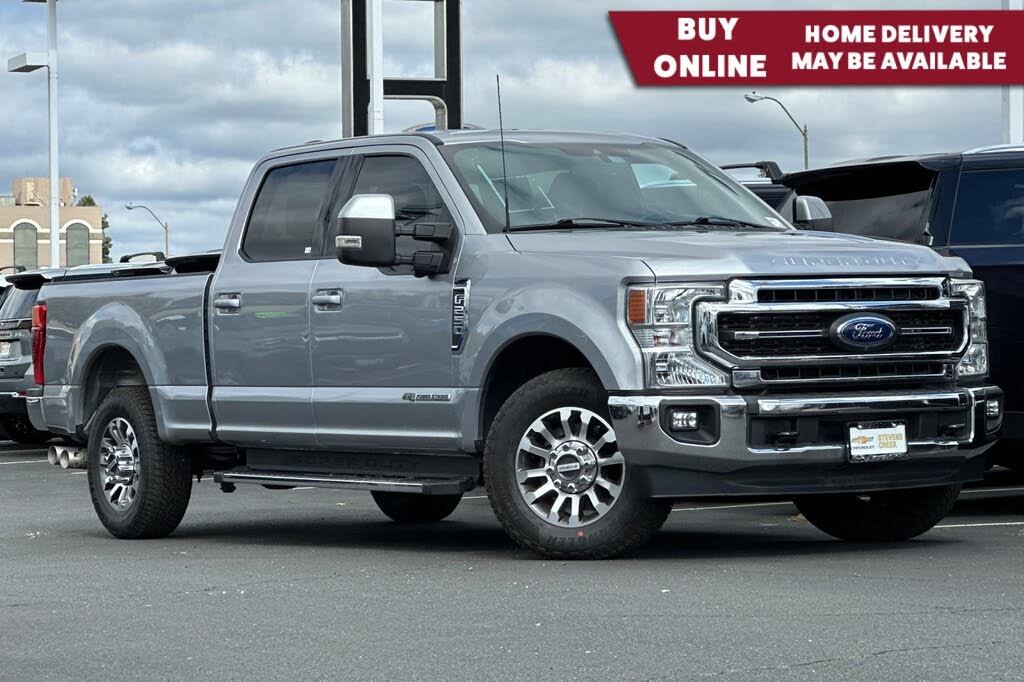 2022 Ford F-250 Super Duty Lariat Crew Cab RWD