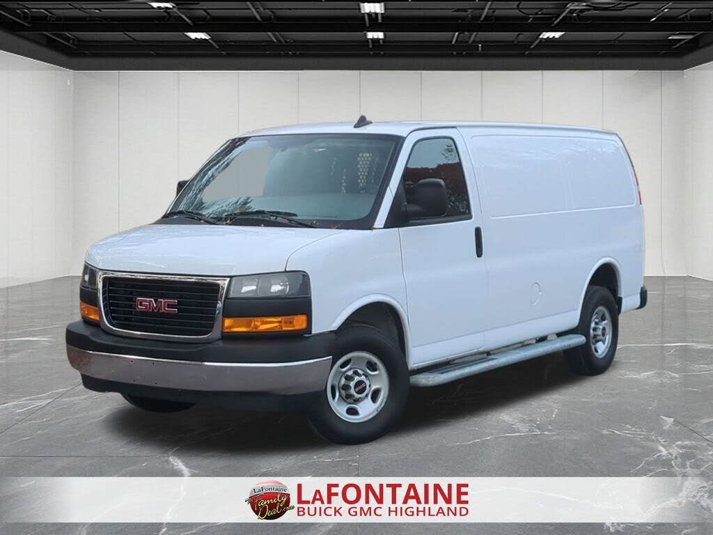 2023 GMC Savana Cargo 2500 RWD
