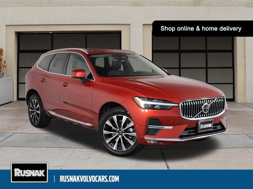 2023 Volvo XC60 B5 Plus Bright Theme AWD