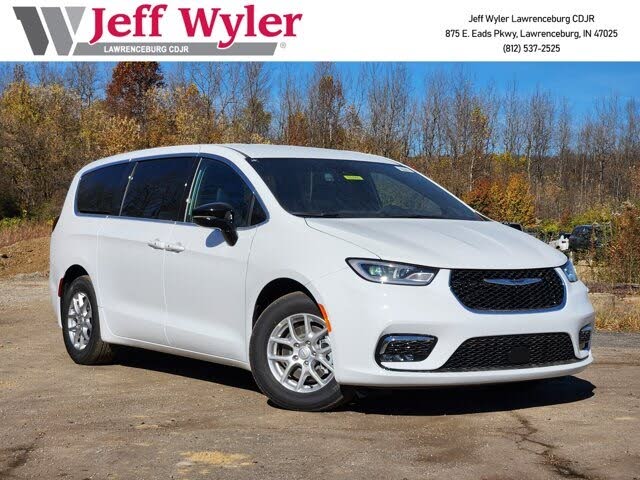 2026 Chrysler Pacifica Select FWD
