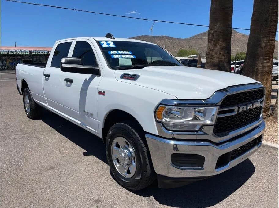 2022 RAM 2500 Tradesman Crew Cab LB RWD