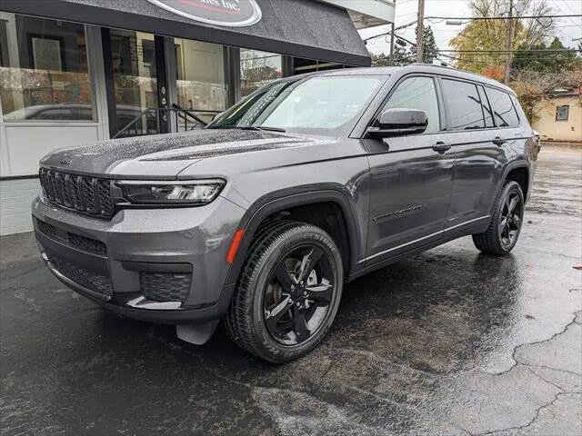 2023 Jeep Grand Cherokee L Altitude 4WD