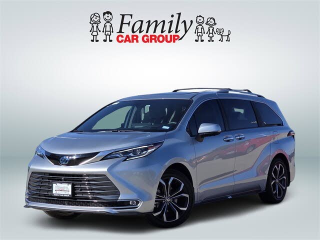 2025 Toyota Sienna Platinum 7-Passenger FWD