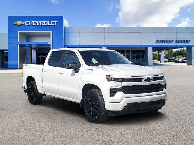 2025 Chevrolet Silverado 1500 RST Crew Cab 4WD