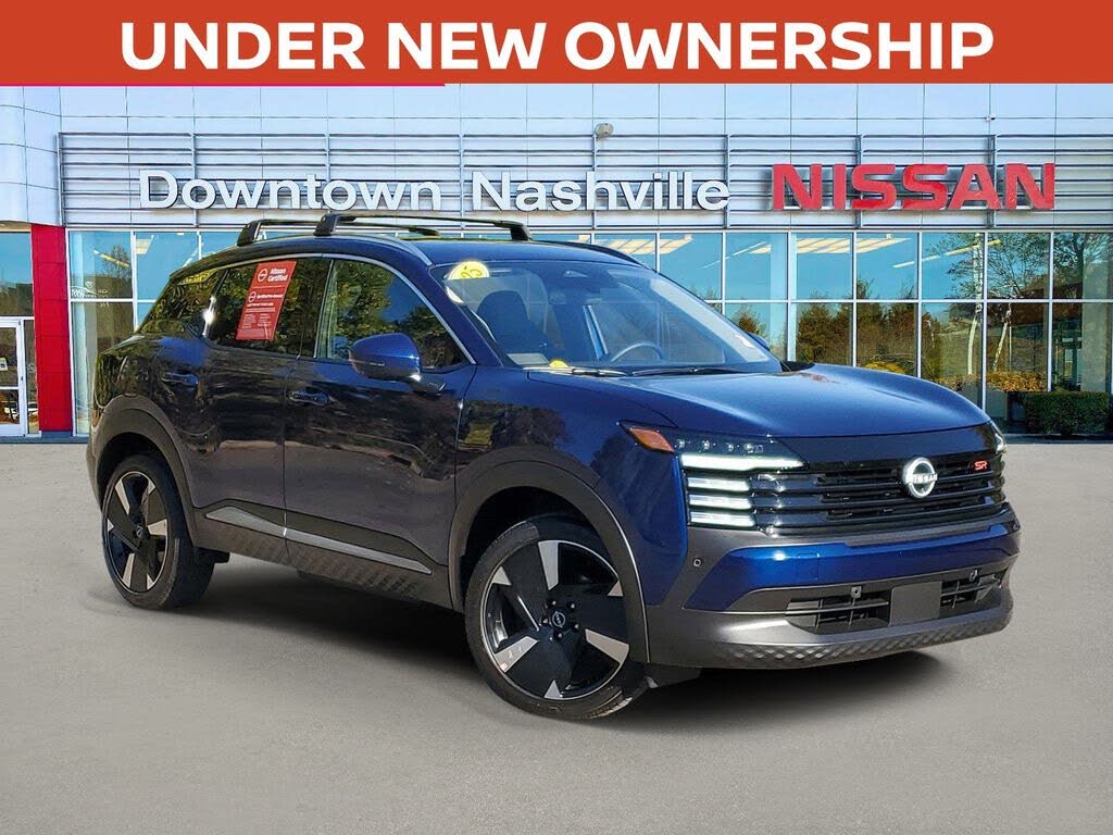 2025 Nissan Kicks SR AWD