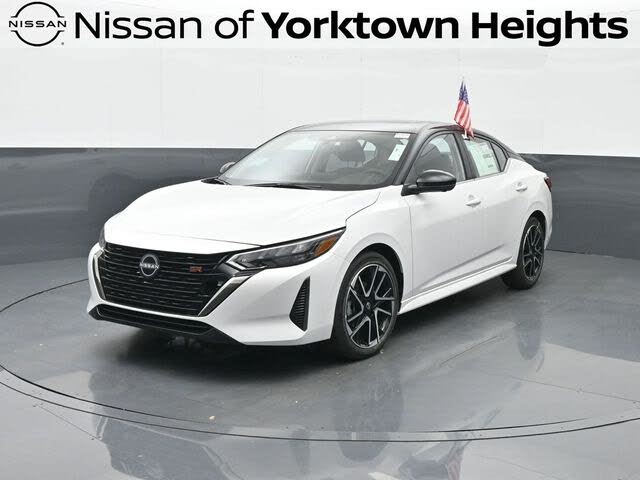 2025 Nissan Sentra SR FWD