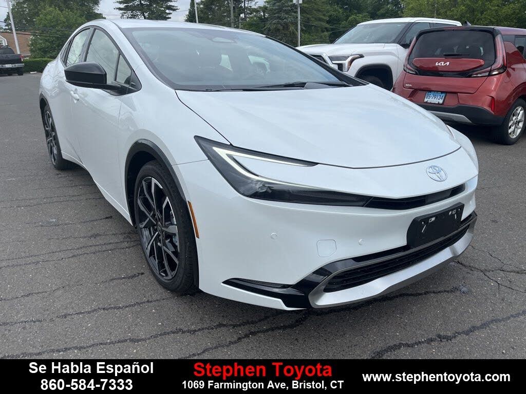 2025 Toyota Prius Plug-In Hybrid XSE FWD