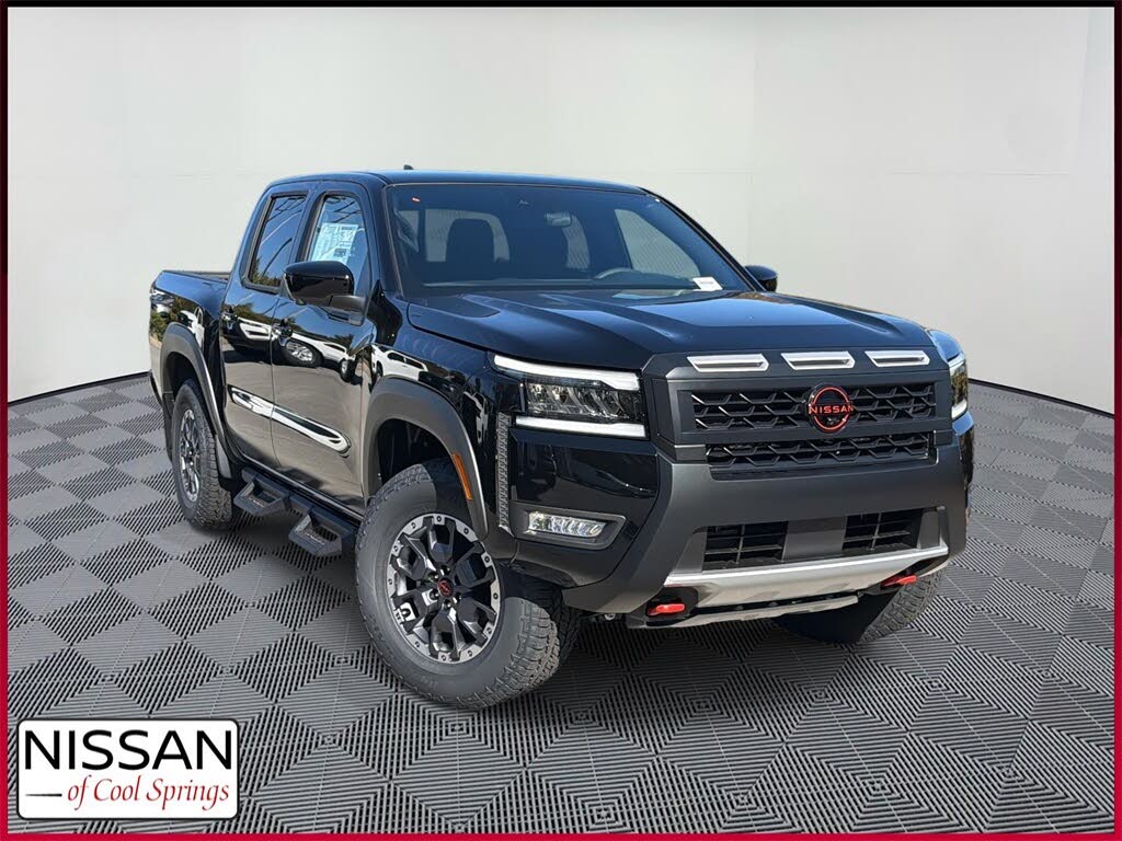 2026 Nissan Frontier PRO-4X Crew Cab 4WD