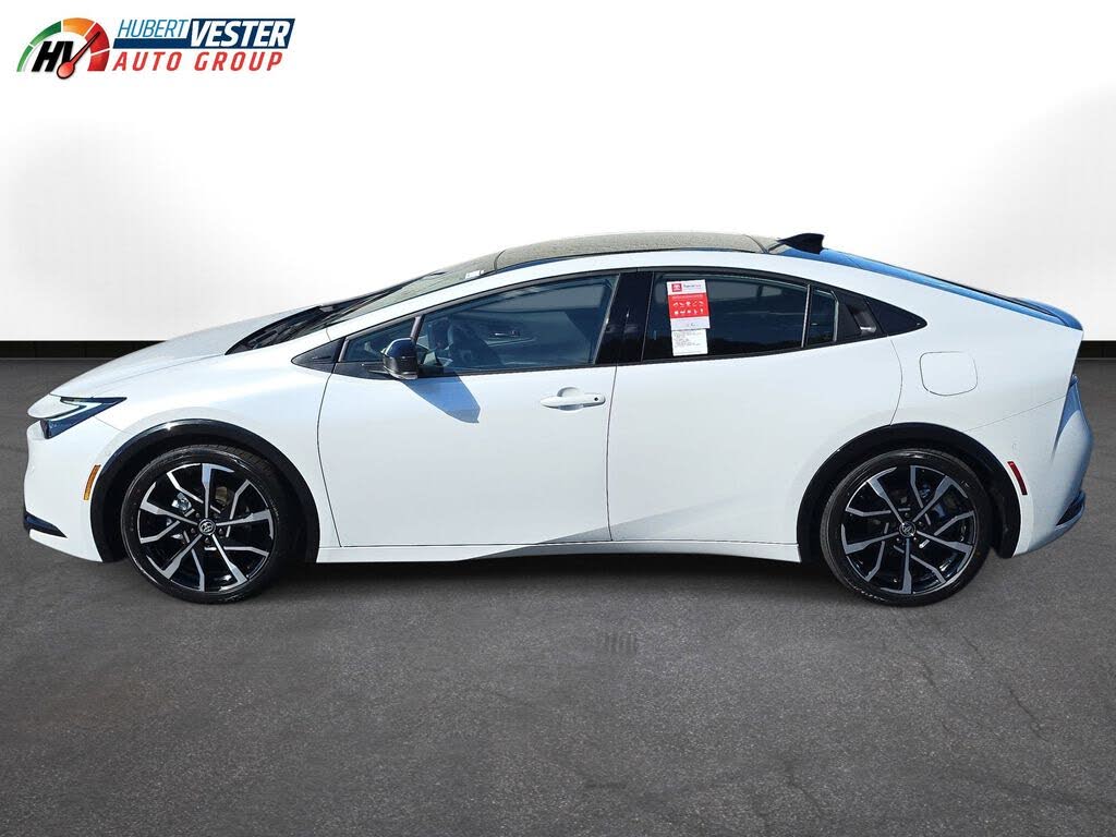 2026 Toyota Prius Plug-In Hybrid XSE Premium FWD