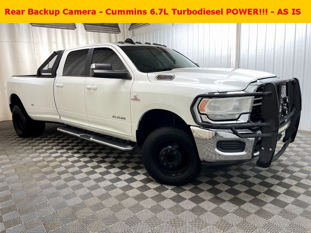 2022 RAM 3500 Big Horn Crew Cab LB DRW 4WD