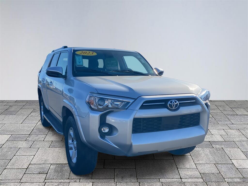 2023 Toyota 4Runner SR5 4WD