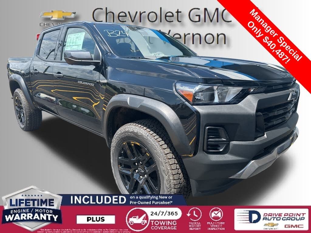 2025 Chevrolet Colorado Trail Boss Crew Cab 4WD