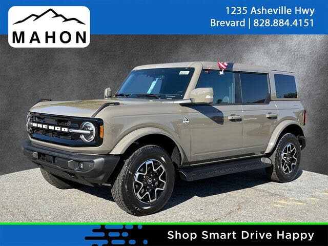 2025 Ford Bronco Outer Banks 4-Door 4WD