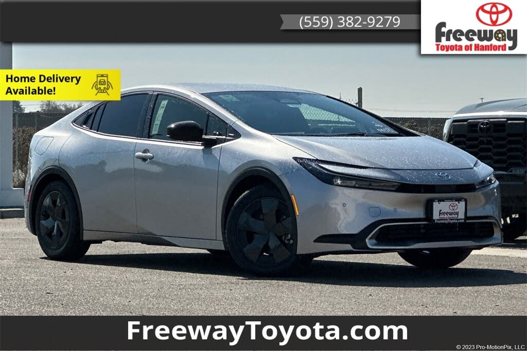 2026 Toyota Prius Plug-In Hybrid SE FWD