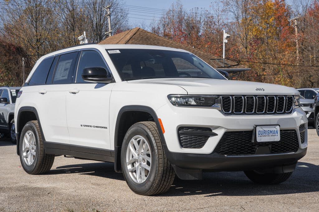 2025 Jeep Grand Cherokee Laredo X 4WD