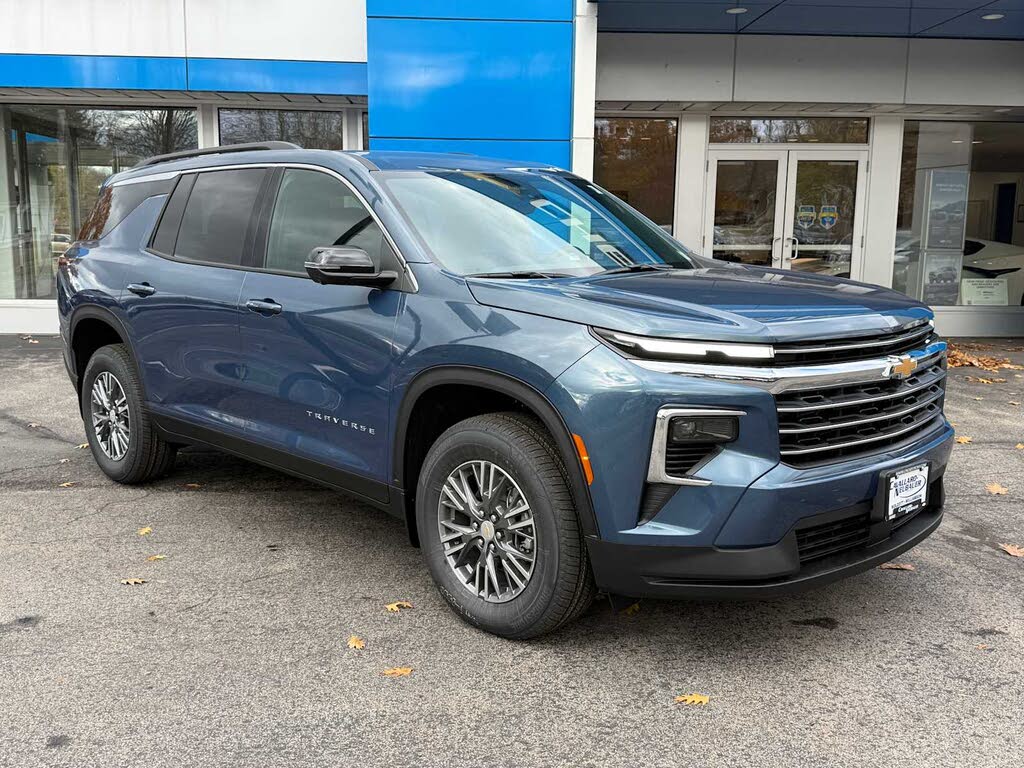 2026 Chevrolet Traverse LT AWD