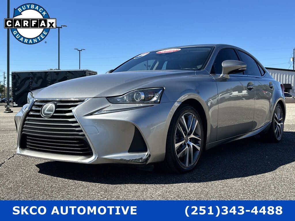 2018 Lexus IS 300 RWD