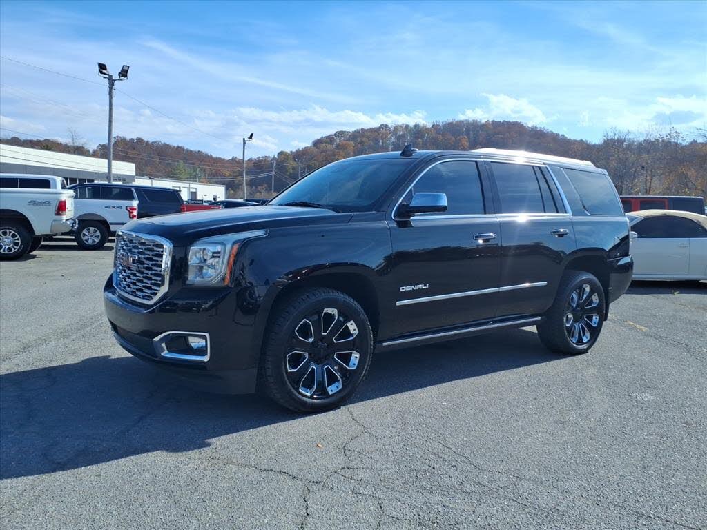 2020 GMC Yukon Denali 4WD