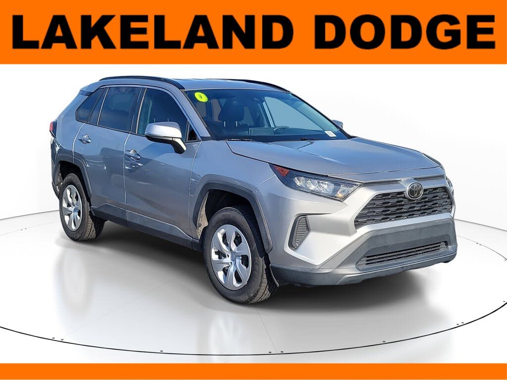 2020 Toyota RAV4 LE FWD