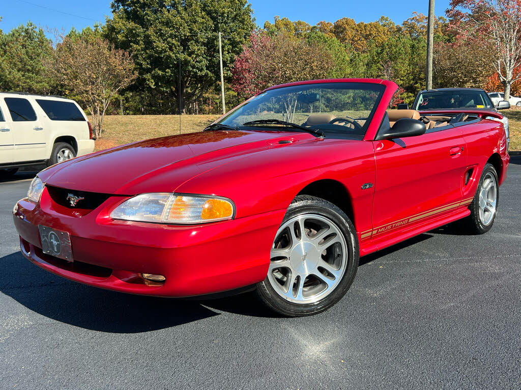 1997 Ford Mustang GT Convertible RWD