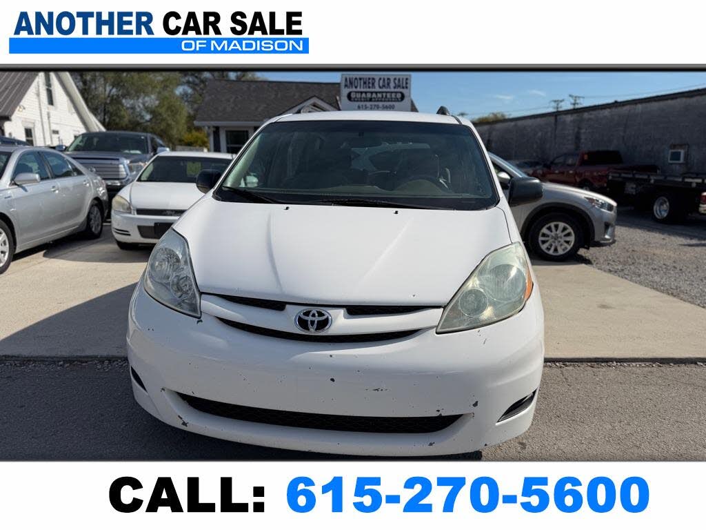 2008 Toyota Sienna CE 8 Passenger
