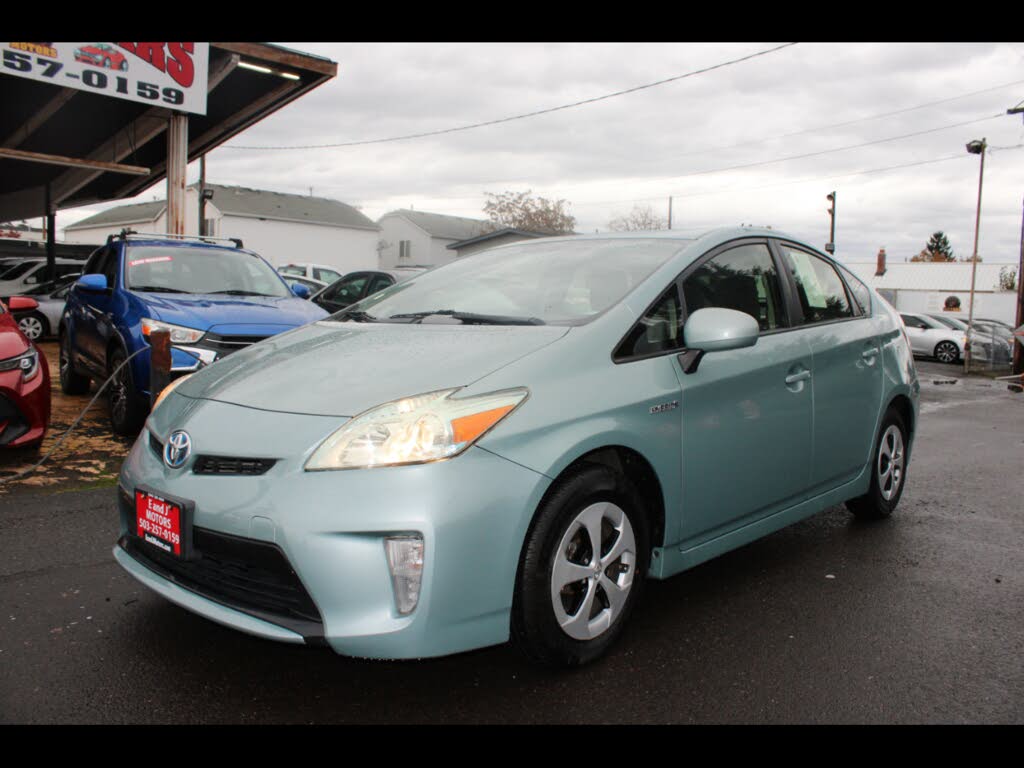 2012 Toyota Prius Three