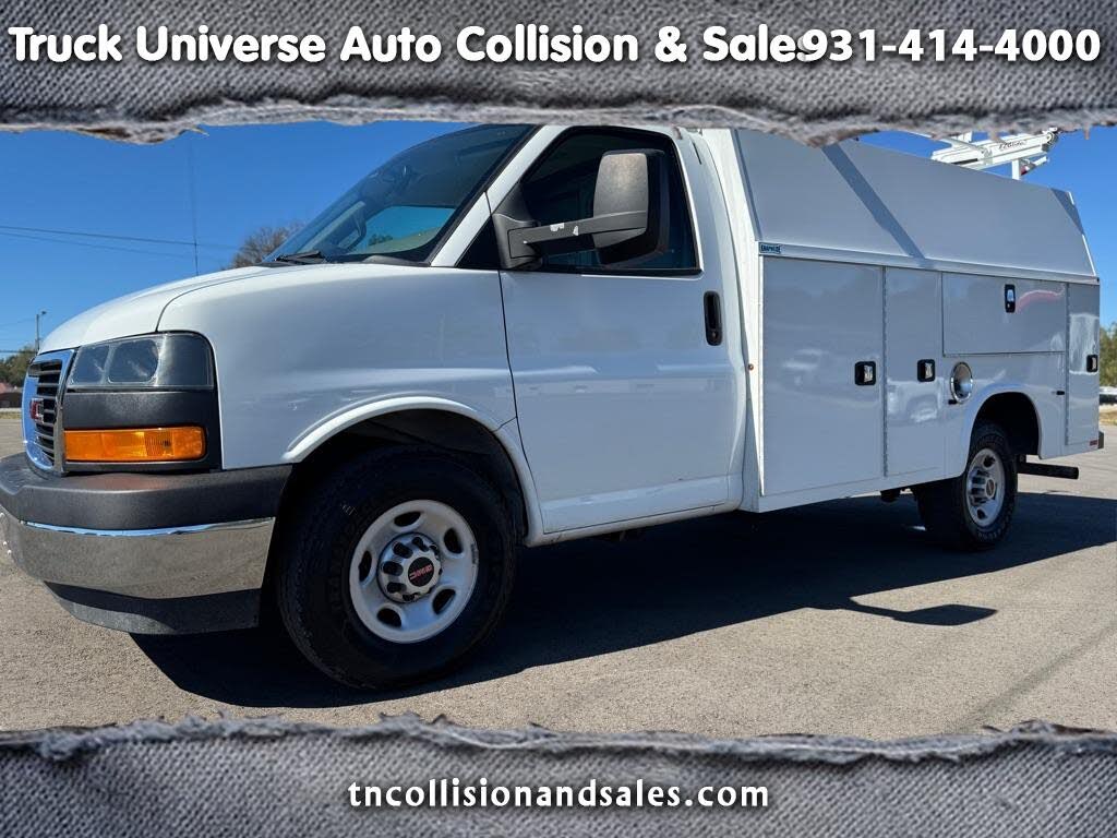 2020 GMC Savana Chassis 3500 139 Cutaway RWD