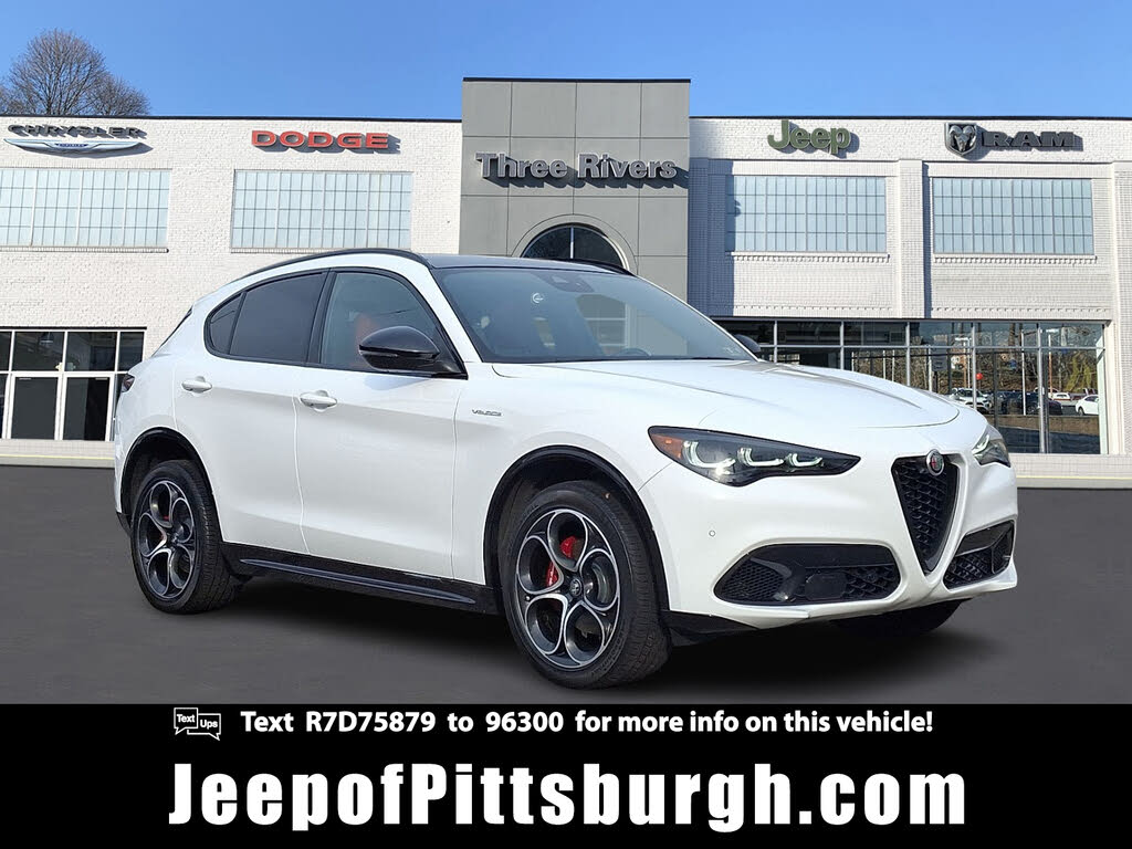 2024 Alfa Romeo Stelvio Veloce AWD