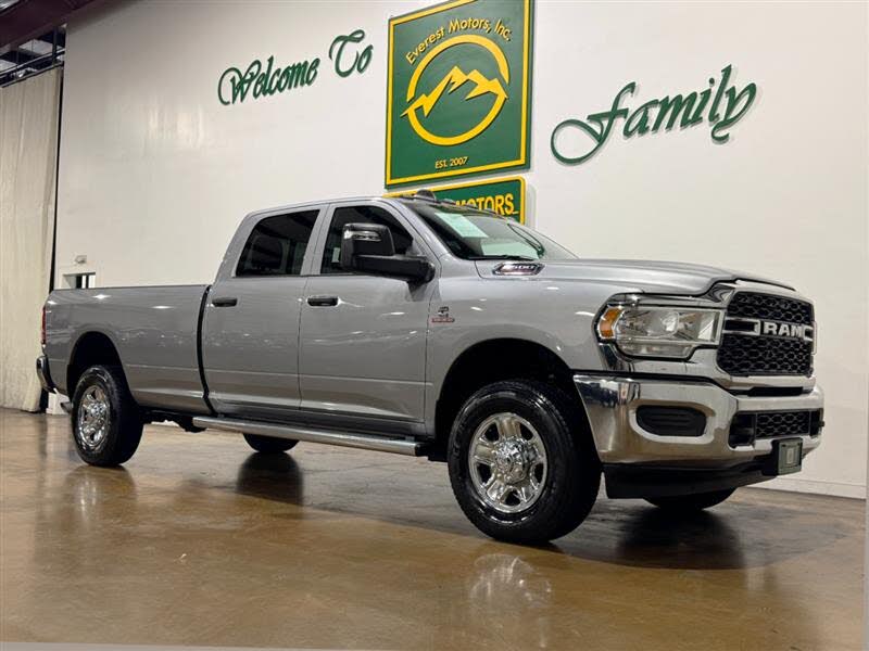 2024 RAM 2500 Tradesman Crew Cab LB 4WD