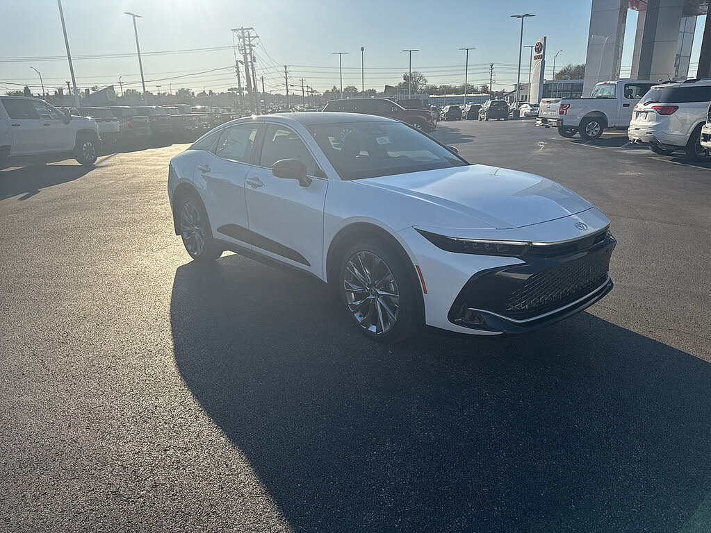 2026 Toyota Crown Limited AWD