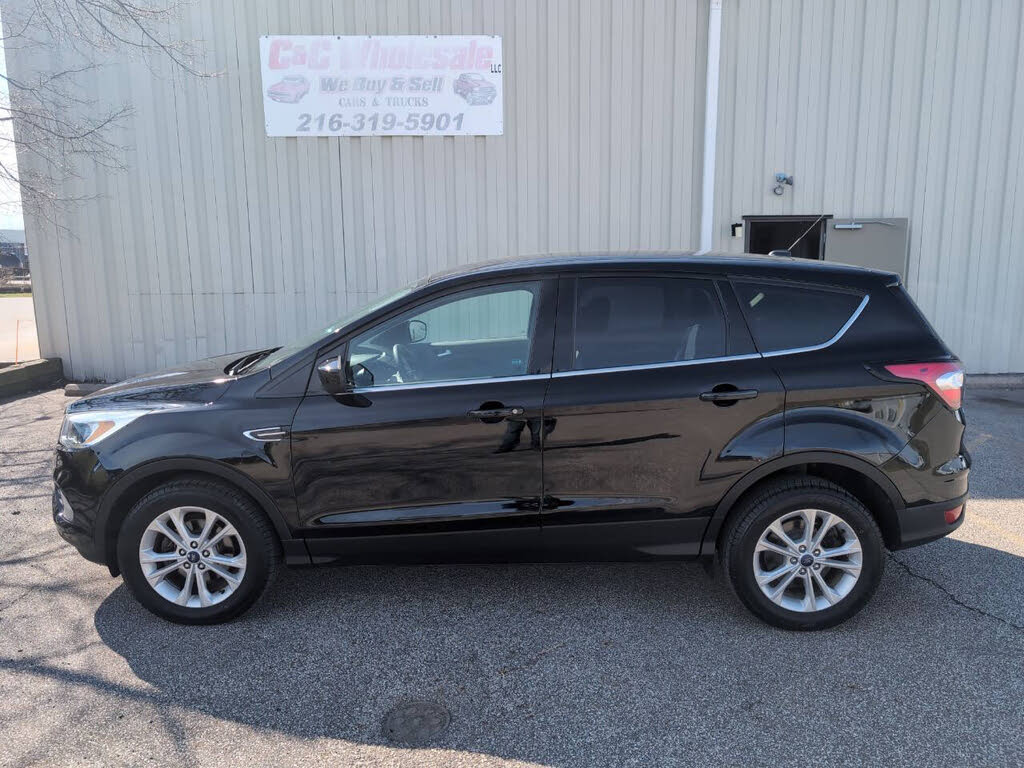 2017 Ford Escape SE FWD