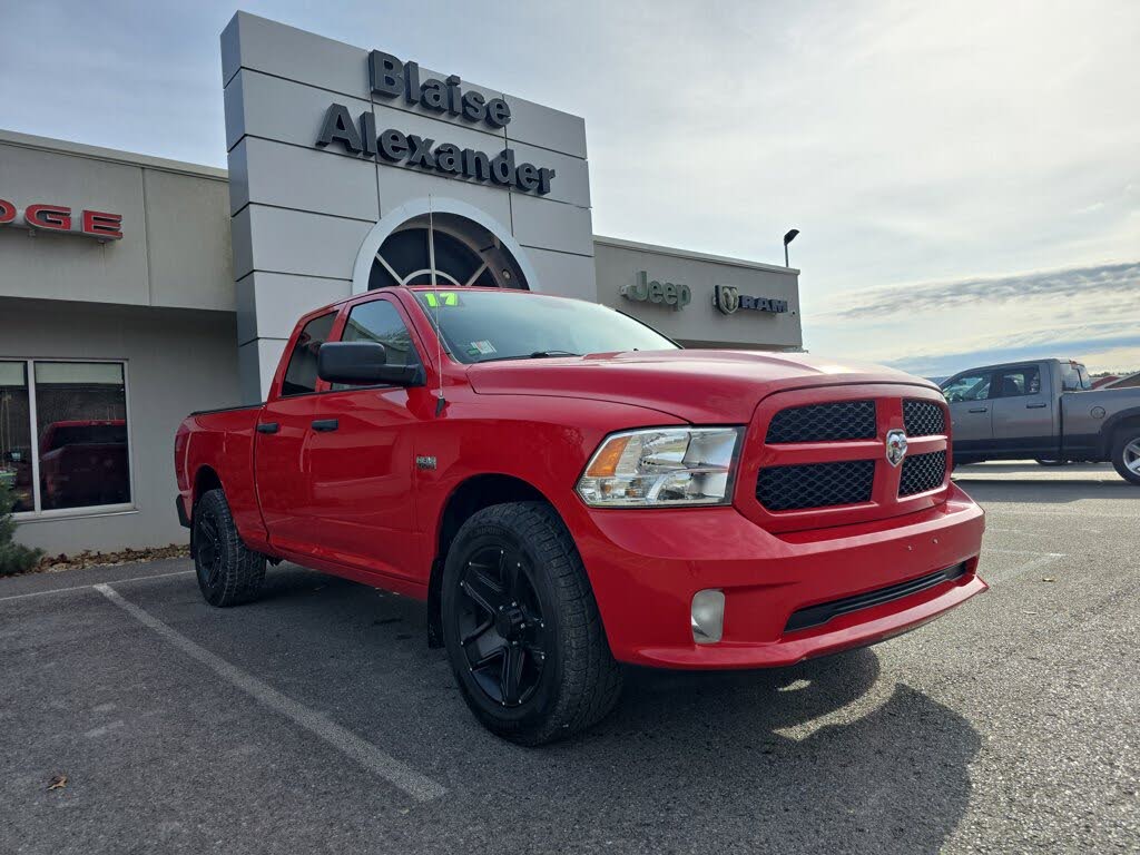 2017 RAM 1500 Express Quad Cab 4WD