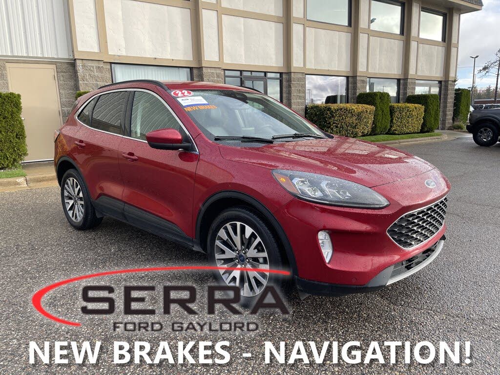 2022 Ford Escape Titanium AWD