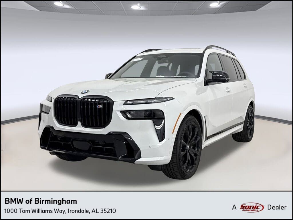 2025 BMW X7 M60i AWD