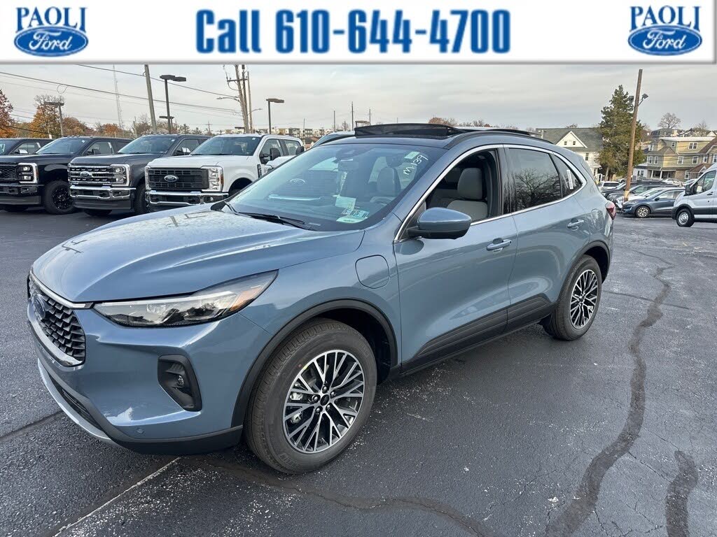 2026 Ford Escape Hybrid Plug-in FWD