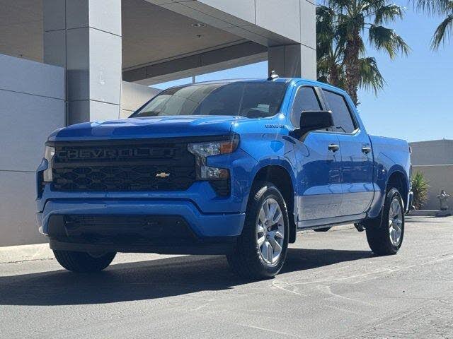 2026 Chevrolet Silverado 1500 Custom Crew Cab RWD