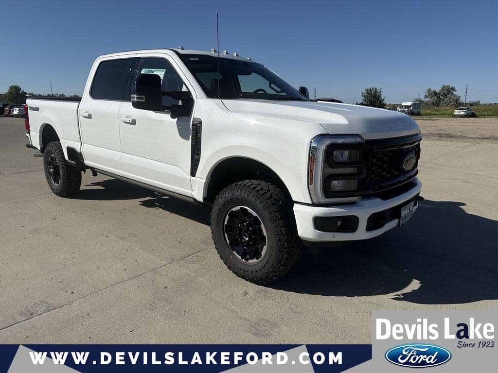 2026 Ford F-250 Super Duty Lariat Crew Cab 4WD