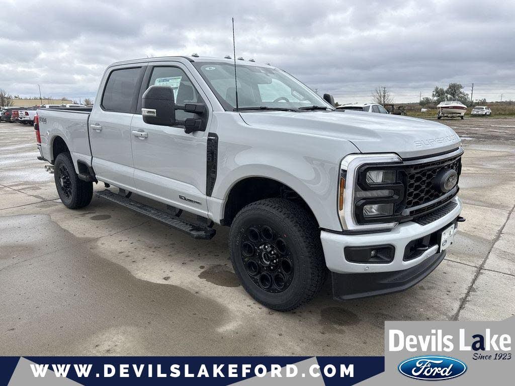 2026 Ford F-250 Super Duty Lariat Crew Cab 4WD