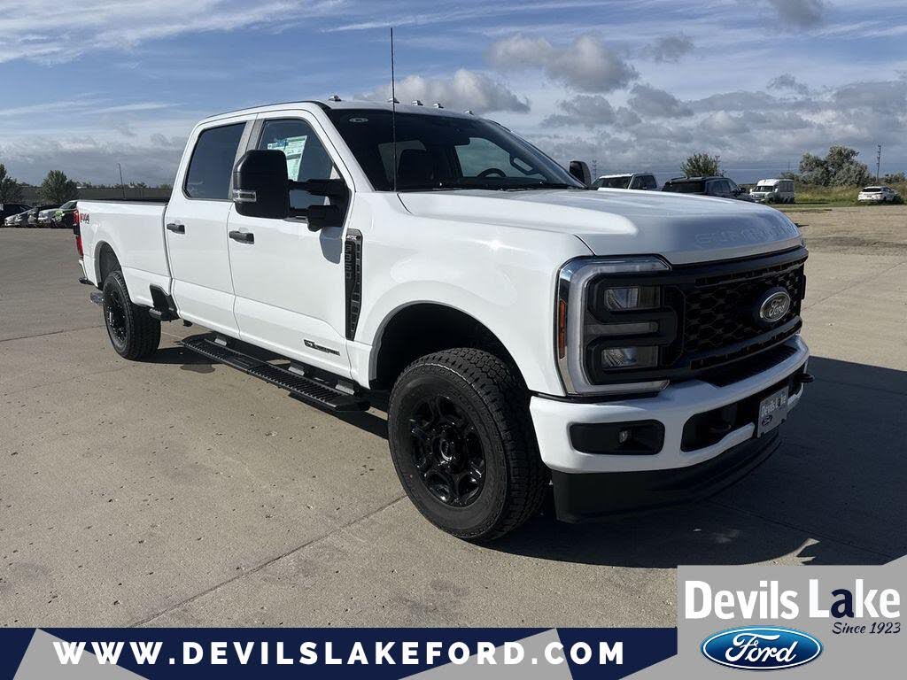 2026 Ford F-350 Super Duty XL Crew Cab 4WD