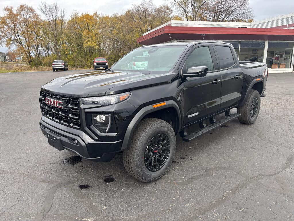 2026 GMC Canyon Elevation Crew Cab 4WD