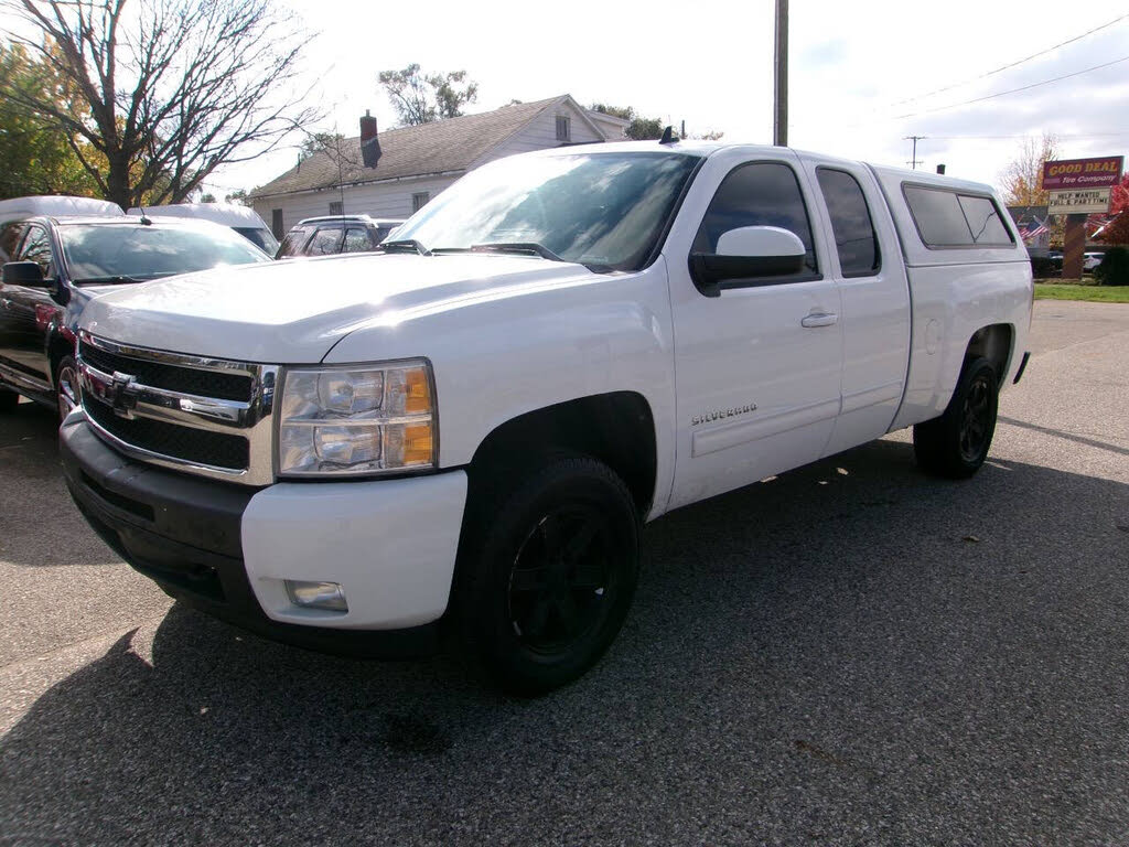 2011 Chevrolet Silverado 1500 LTZ Extended Cab 4WD