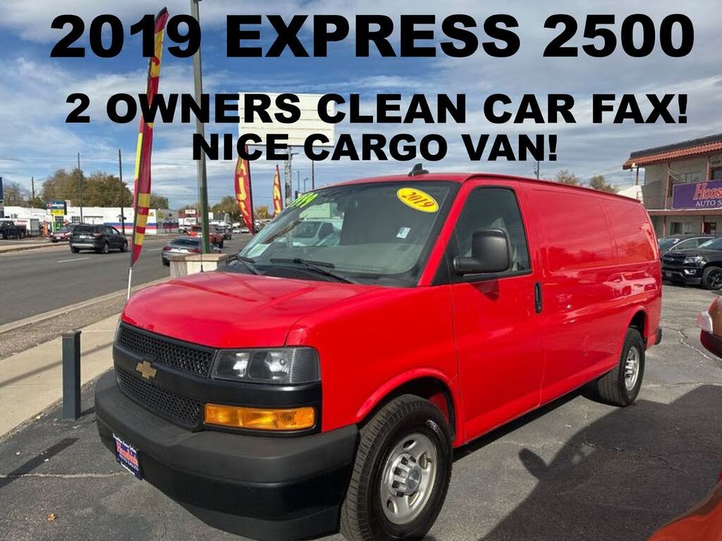 2019 Chevrolet Express Cargo 2500 RWD