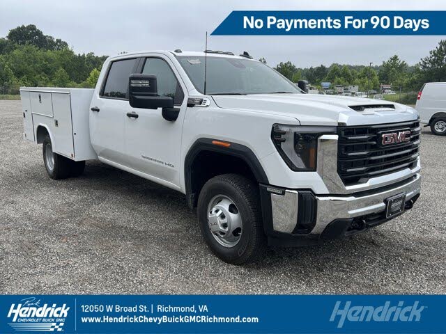 2025 GMC Sierra 3500HD Chassis Pro Crew Cab 4WD