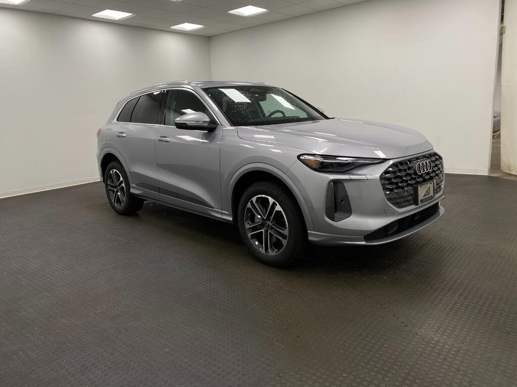 2025 Audi Q5 quattro Premium Plus 40 TFSI