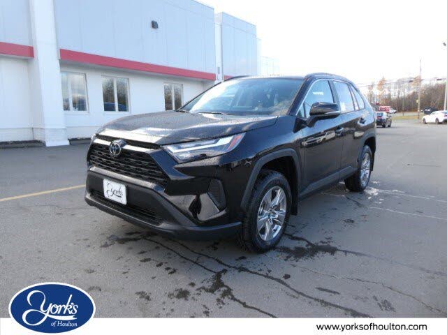 2025 Toyota RAV4 XLE AWD