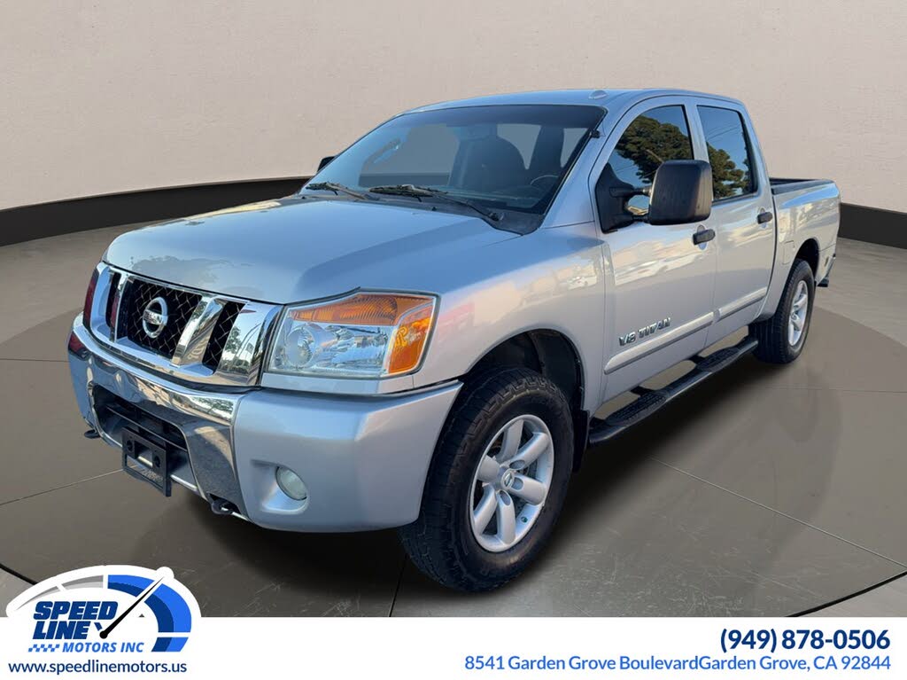 2011 Nissan Titan SV Crew Cab