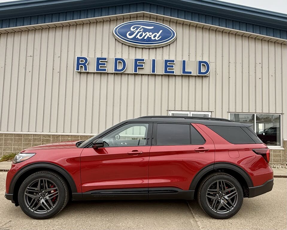 2025 Ford Explorer ST AWD