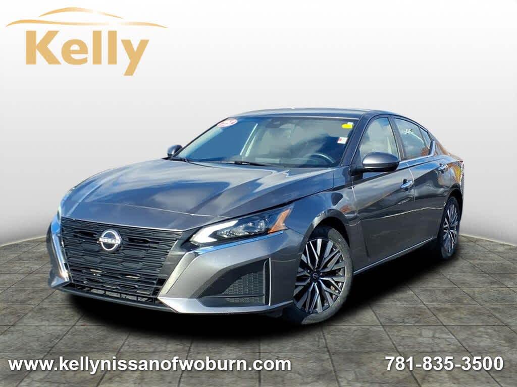 2023 Nissan Altima 2.5 SV FWD