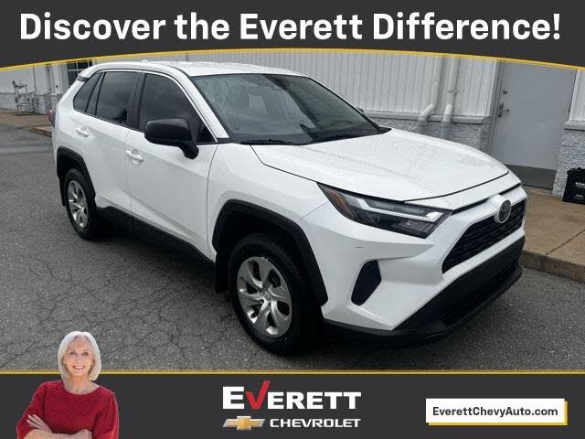 2023 Toyota RAV4 LE FWD