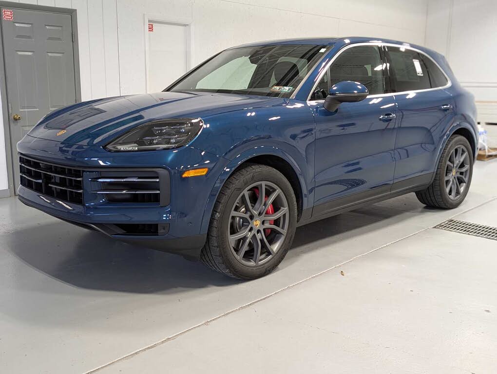 2024 Porsche Cayenne S AWD